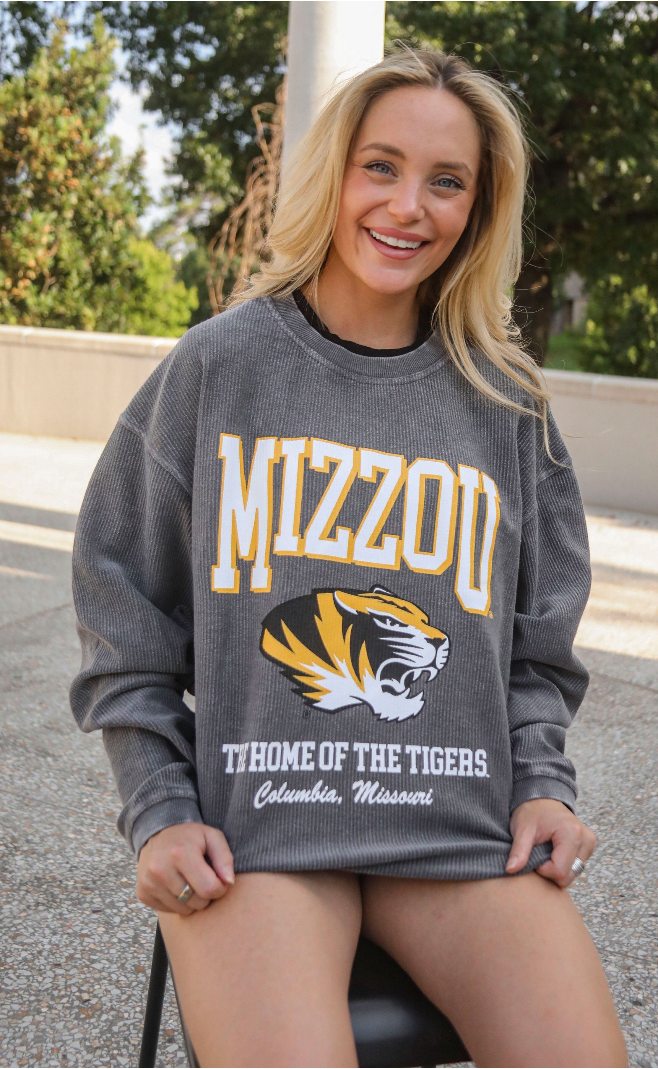 Mizzou Mascot Corded Sweatshirt – Classic Tiger Pride, Vintage Comfort