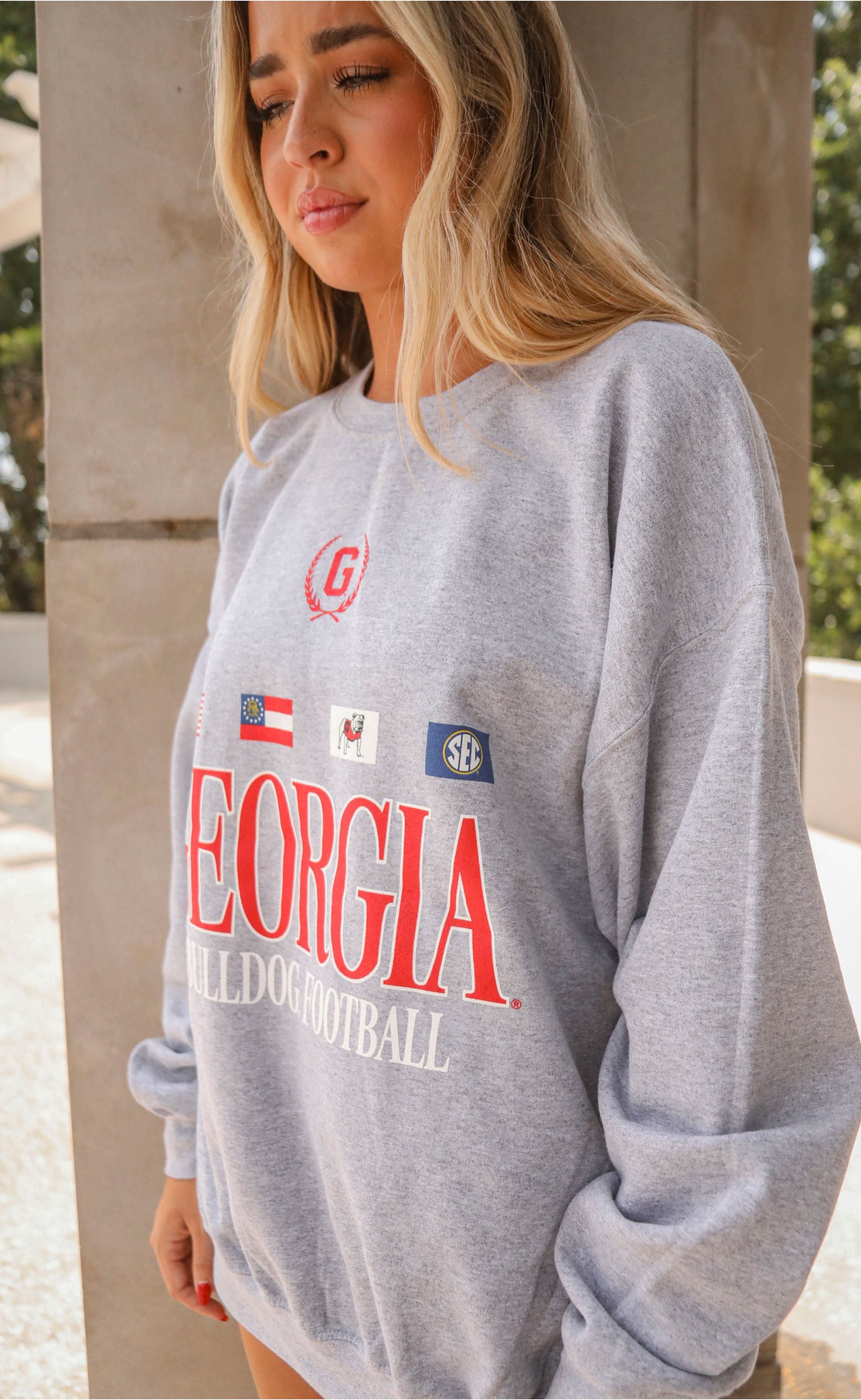 Minimalist Georgia Flags Sweatshirt – Clean Design Featuring Subtle State Flag Motifs, Soft Fabric for Daily Casual Style