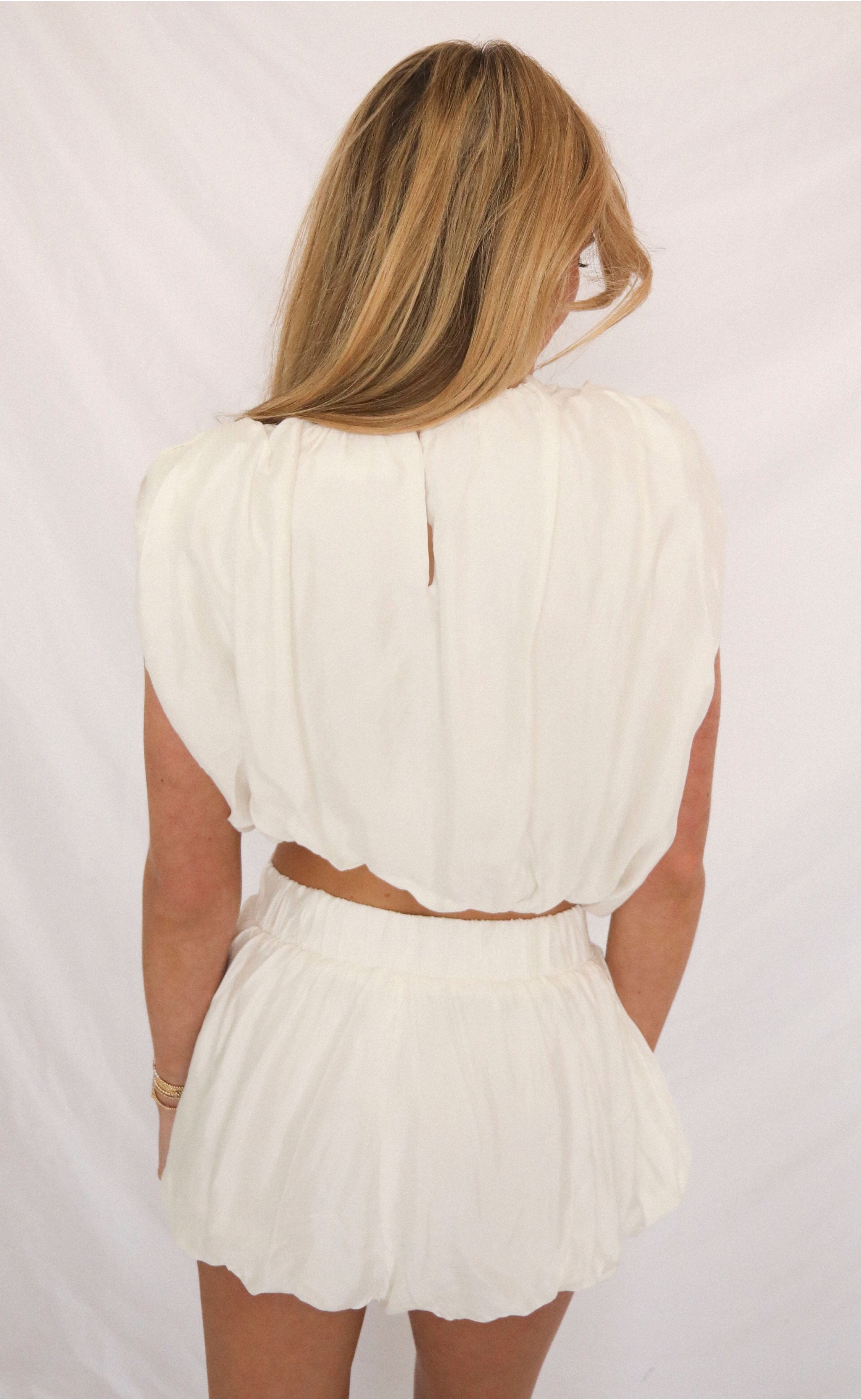Close to You Set – Ivory Edition for Timeless Comfort and Classic Style