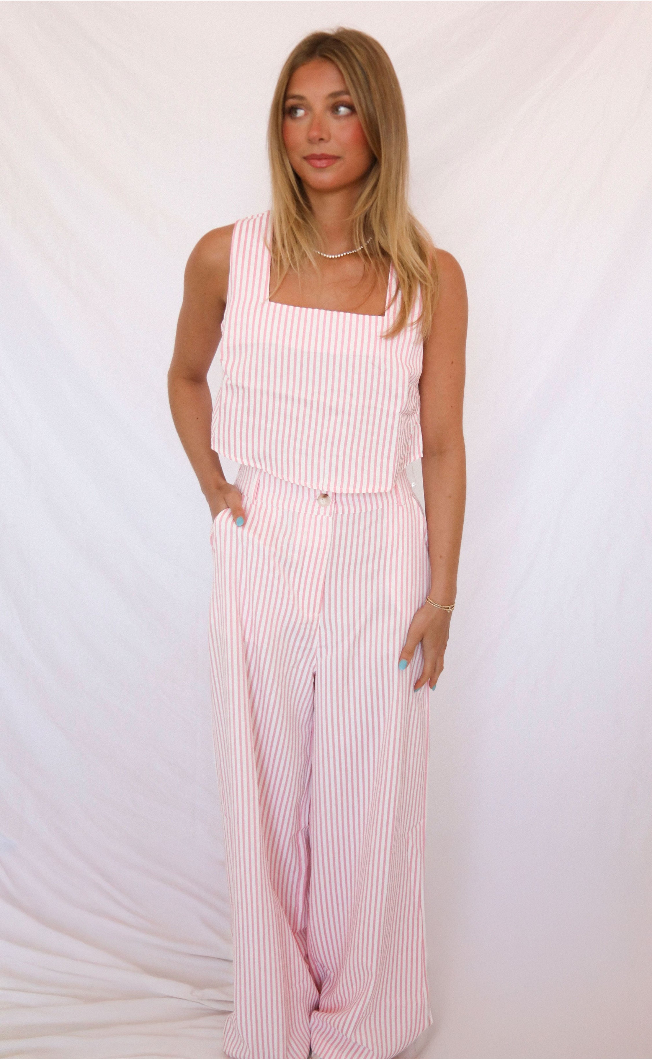 Picture to Burn Set – Pink: Fierce Passion Meets Playful Sweetness in Every Detail