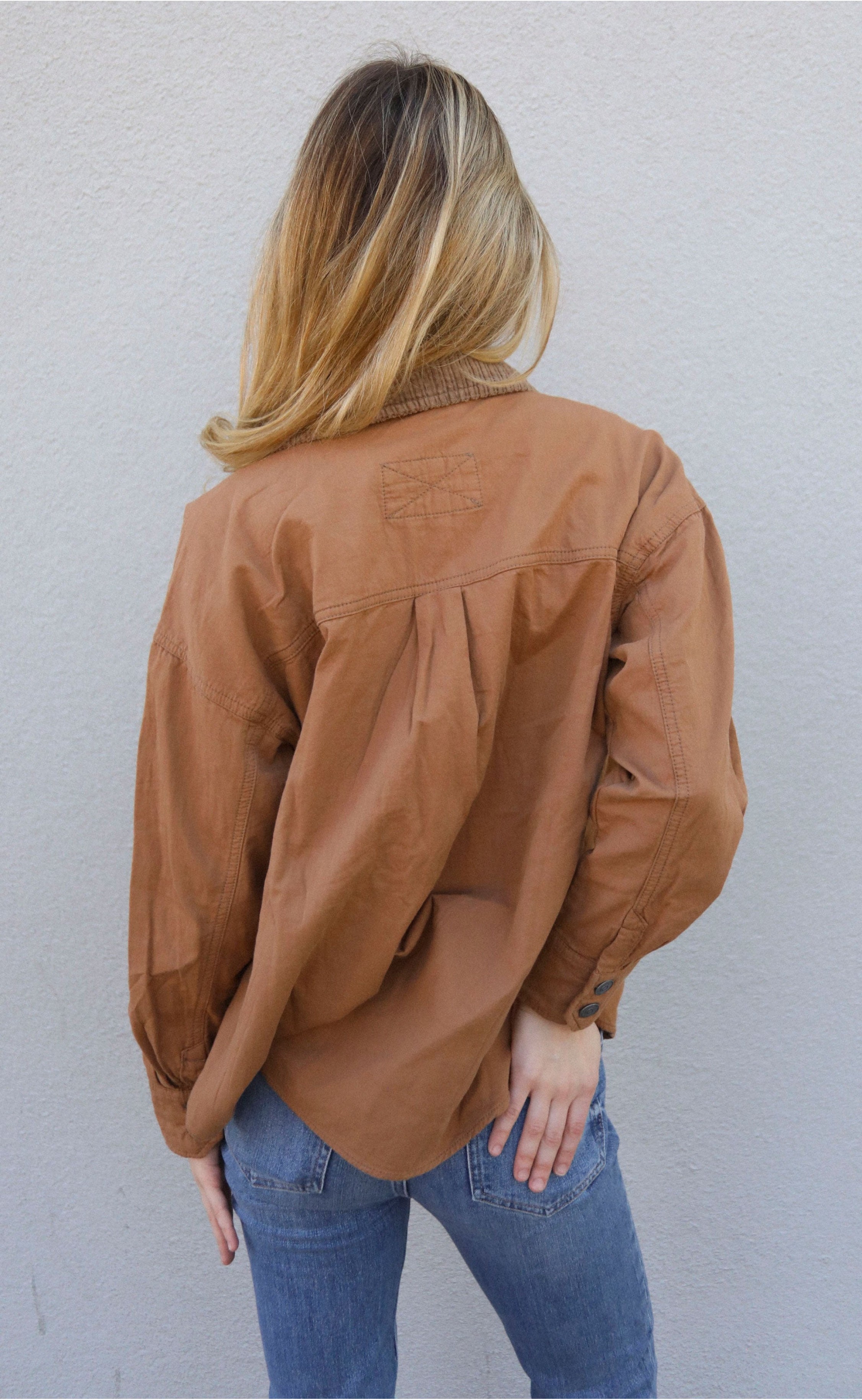 Fine Line Jacket: Crafted for Those Who Appreciate Clean Lines and Sharp Style