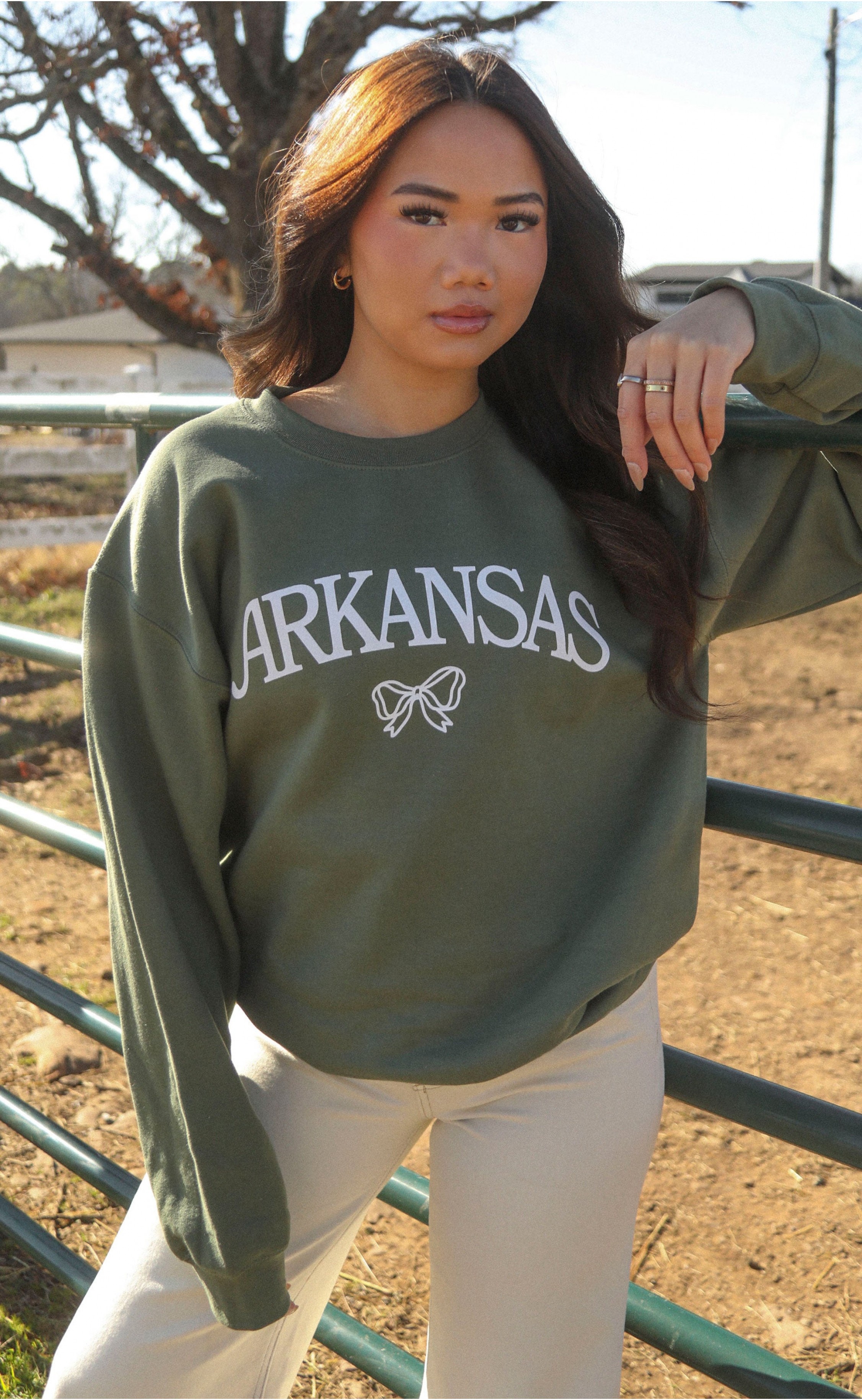 Green Arkansas Bow Sweatshirt – Cute and Cozy Pu...