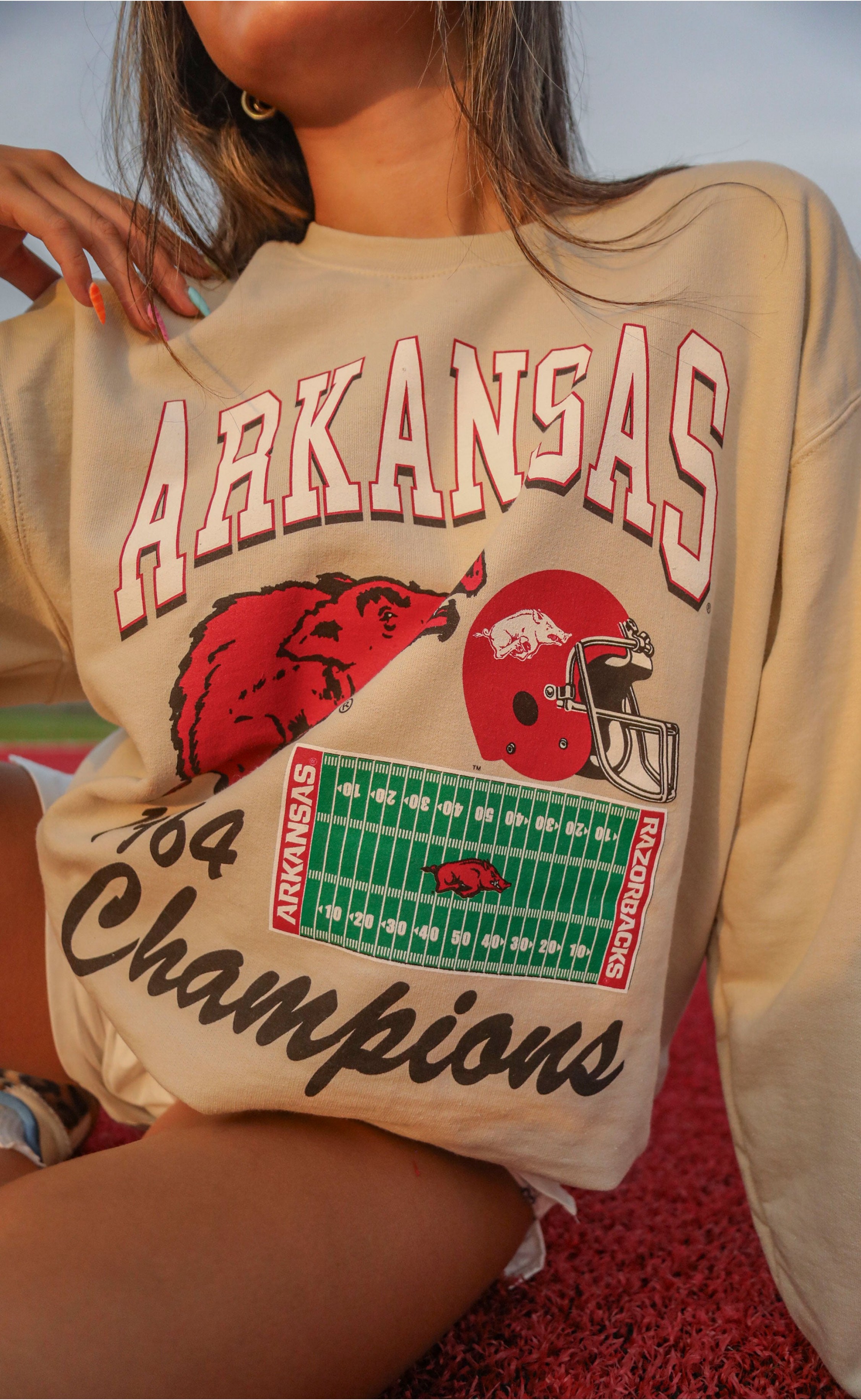 Hogs 1964 Champs Sweatshirt – Celebrate the Glory Days in Classic Tan